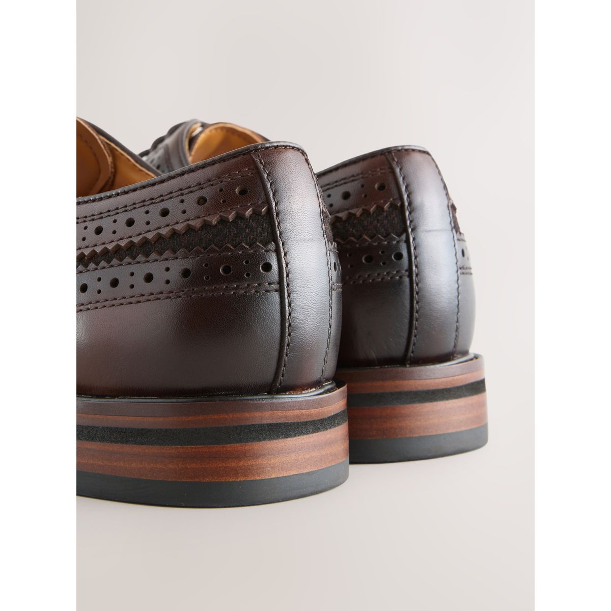 Chaussures brogue en cuir marron, NEXT