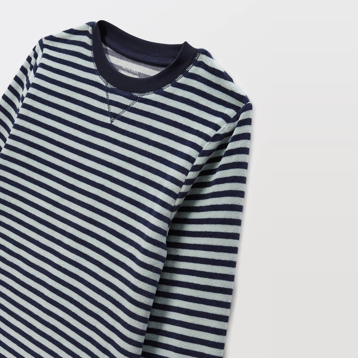 Pyjama velours manches longues marinière contient du coton BIO GOTS sauge, MONOPRIX