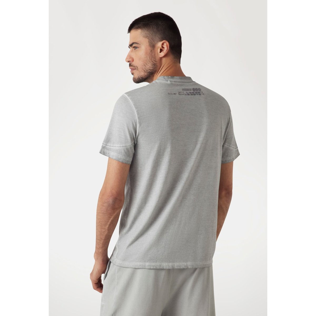 T-Shirt Logo Coupe Classique gris clair, GUESS