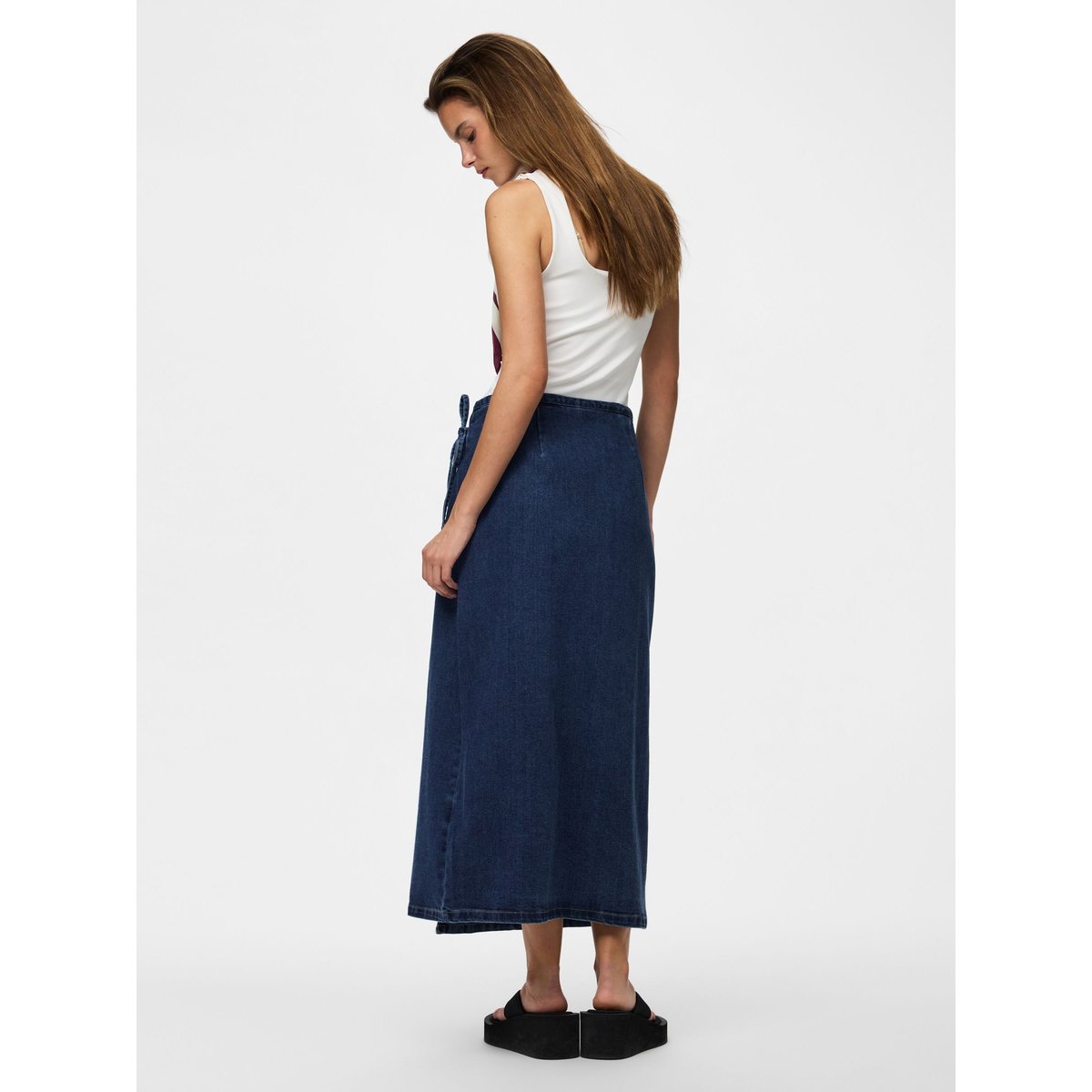 Jupe En Jean dark blue denim, PIECES