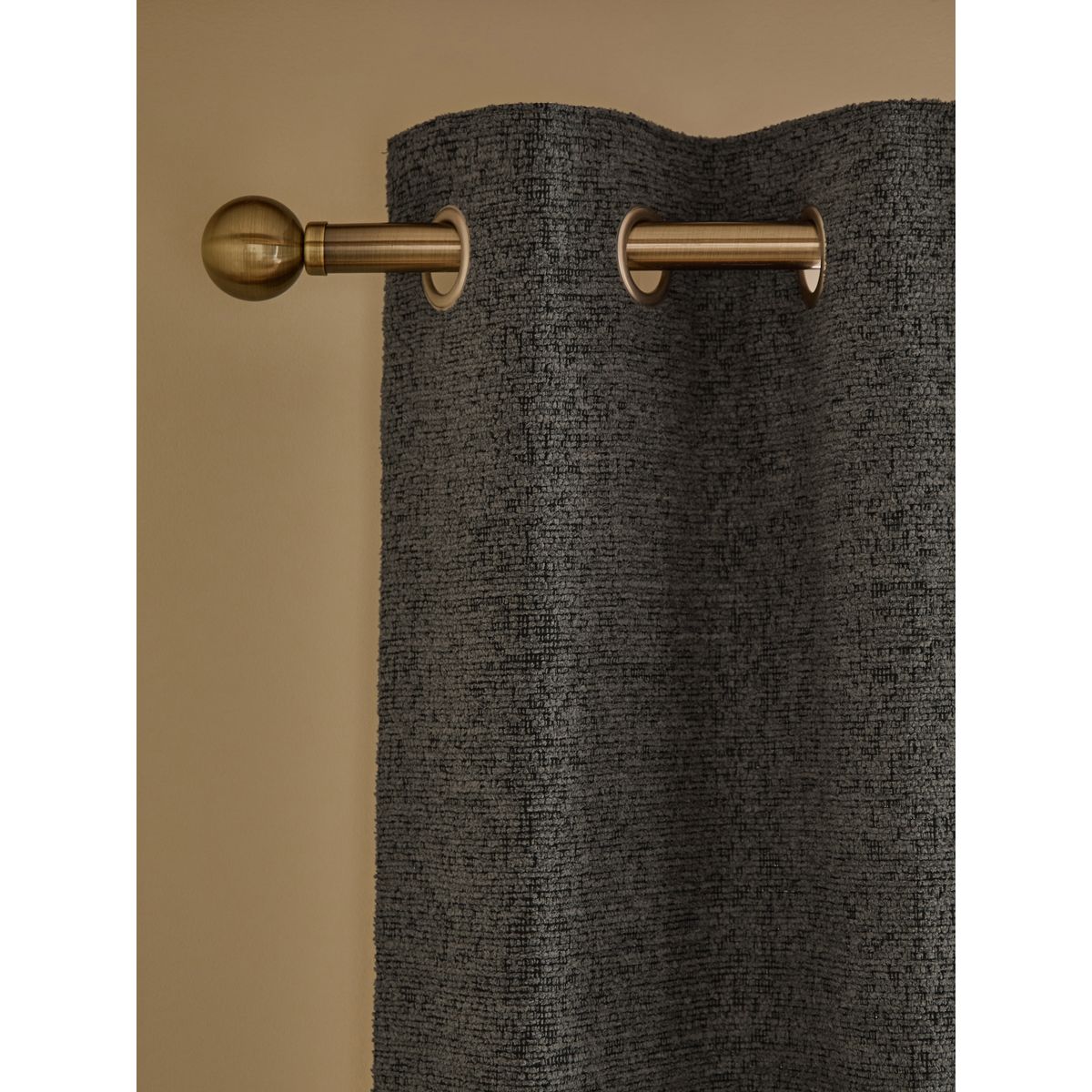 Rideaux à œillets en maille bouclée gris anthracite, NEXT