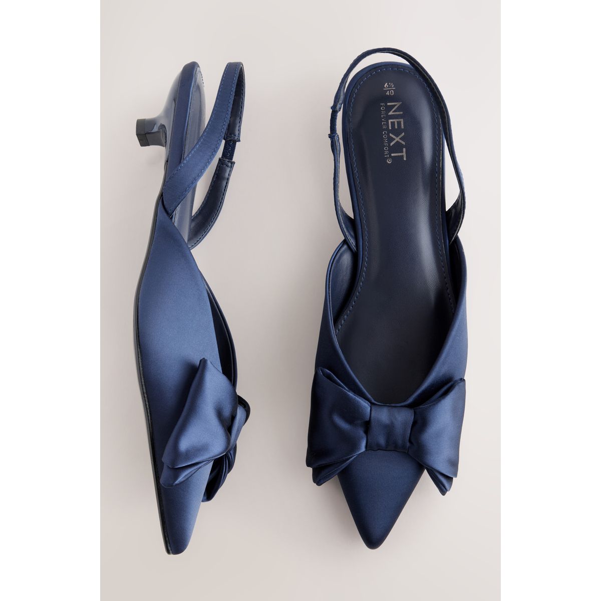 Chaussures à bride arrière nœud bleu marine, NEXT
