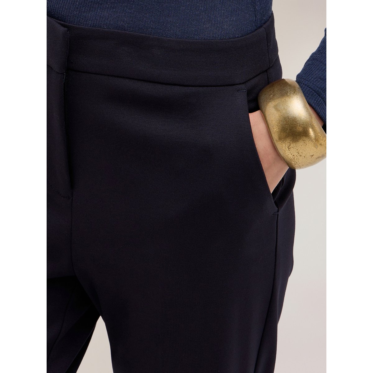 Pantalon évasé bleu, MOTIVI