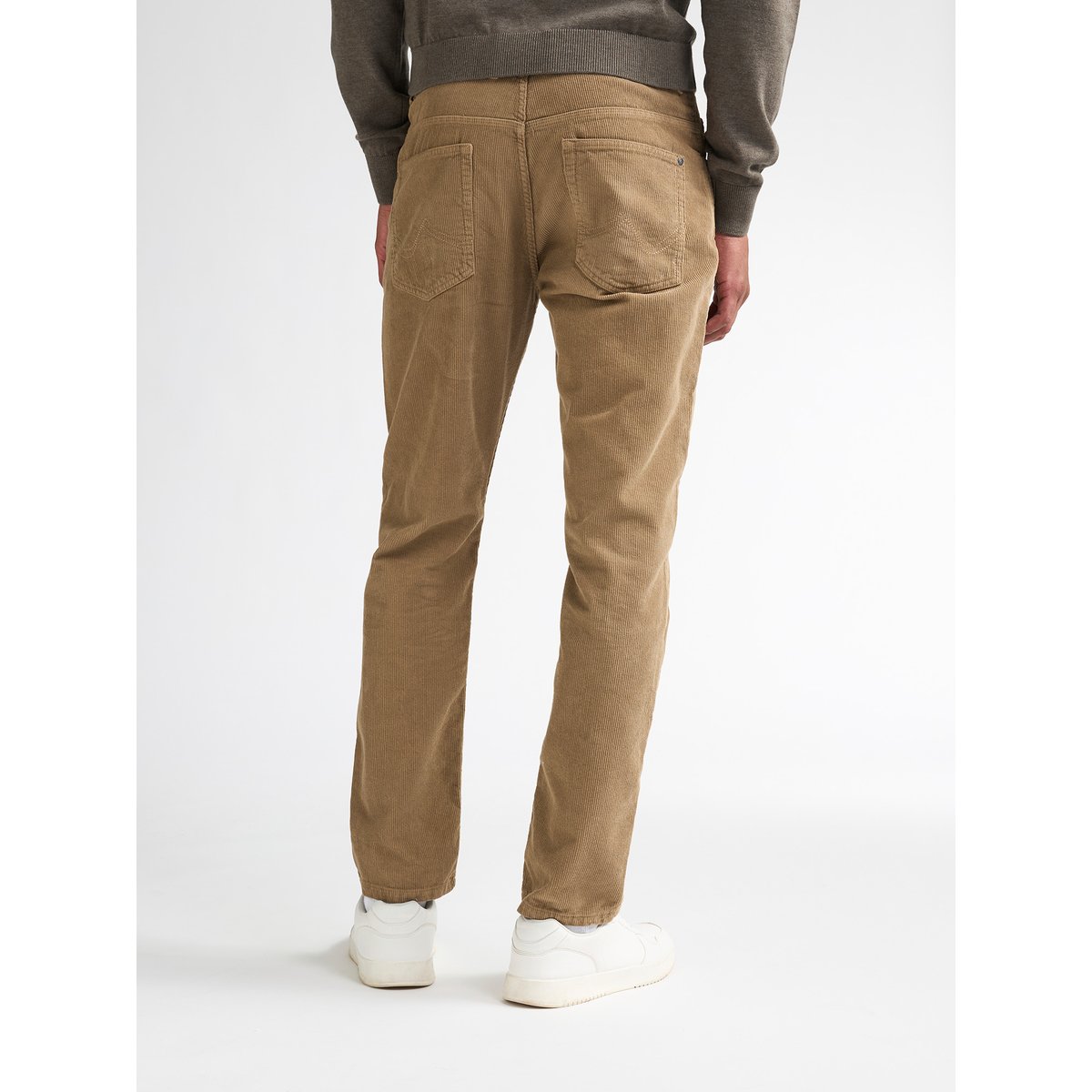 Pantalon fuselé en velours côtelé barrett orange oak, PETROL INDUSTRIES