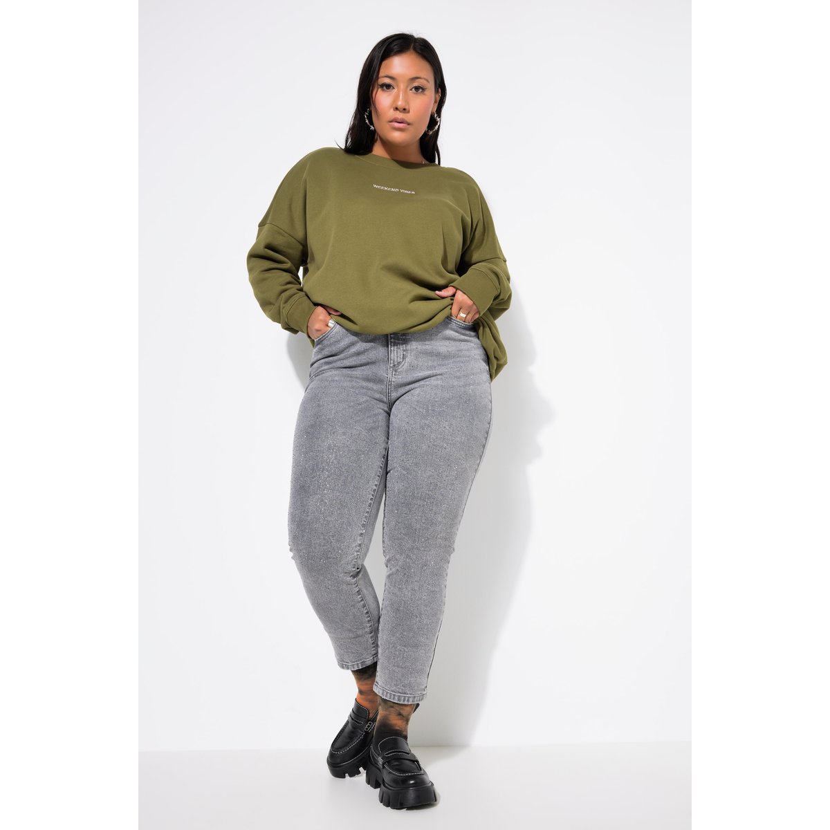 Jean mom à strass. Coupe Wide Legs 5 poches jean gris, STUDIO UNTOLD
