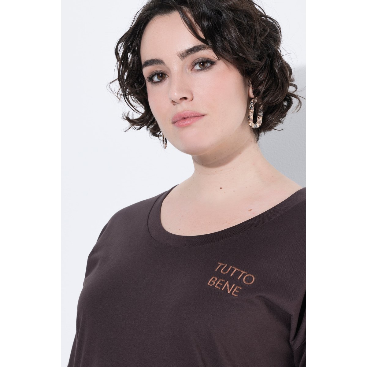 T-shirt oversize avec broderie acajou, ULLA POPKEN