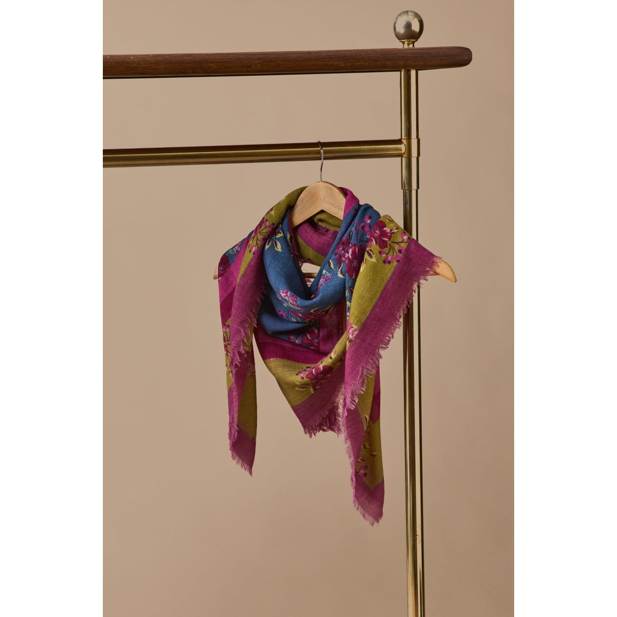 Foulard imprimé en laine bleu, CYRILLUS