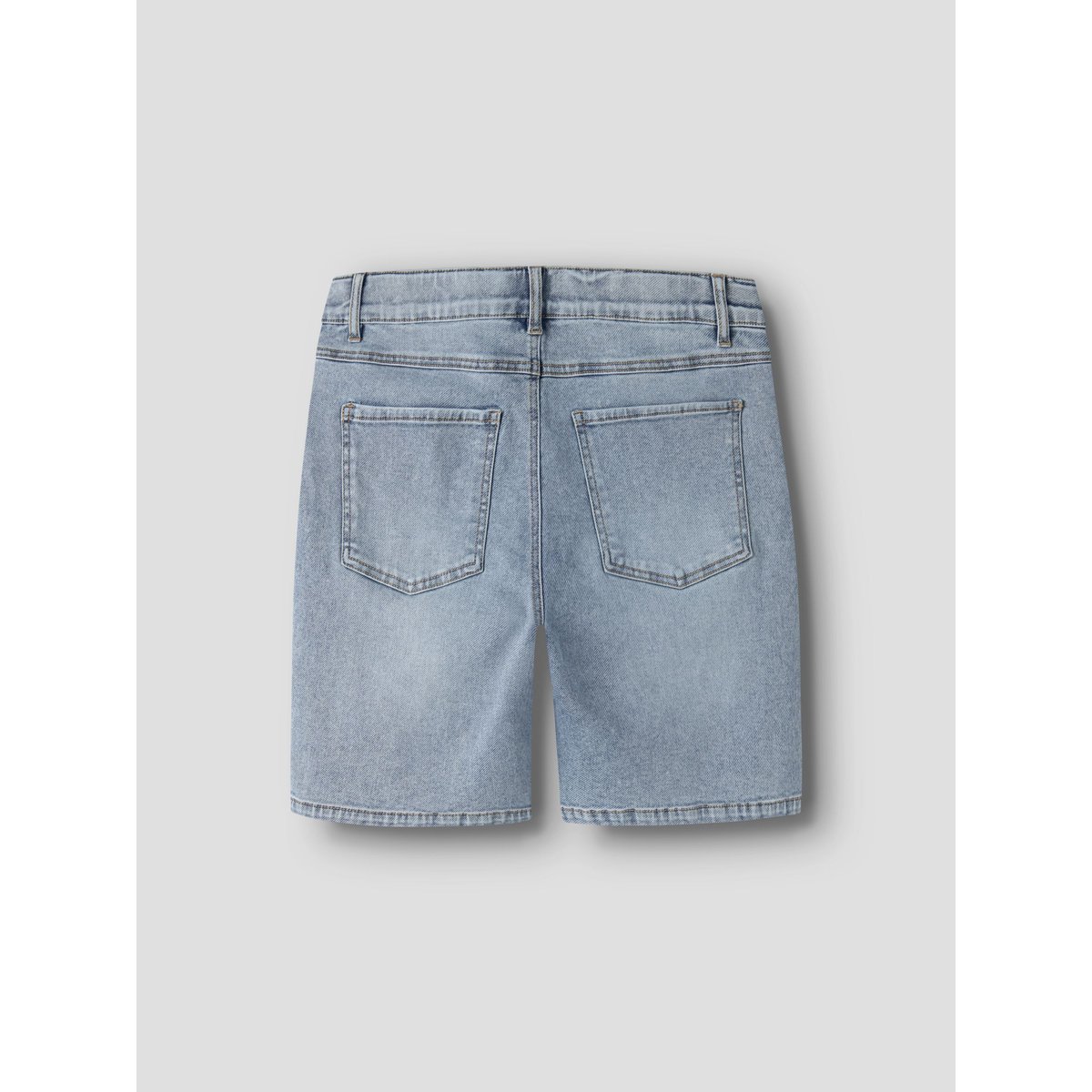 Short medium blue denim, NAME IT