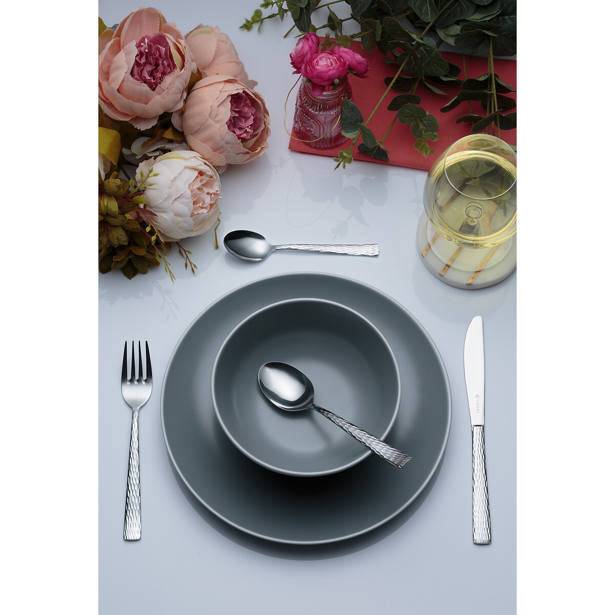 16-Piece Everyday Glisten Stainless Steel Cutlery Set silver-coloured, VINERS