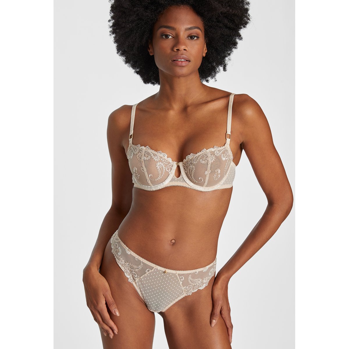 Soutien-gorge corbeille Velvet Memories beige, AUBADE