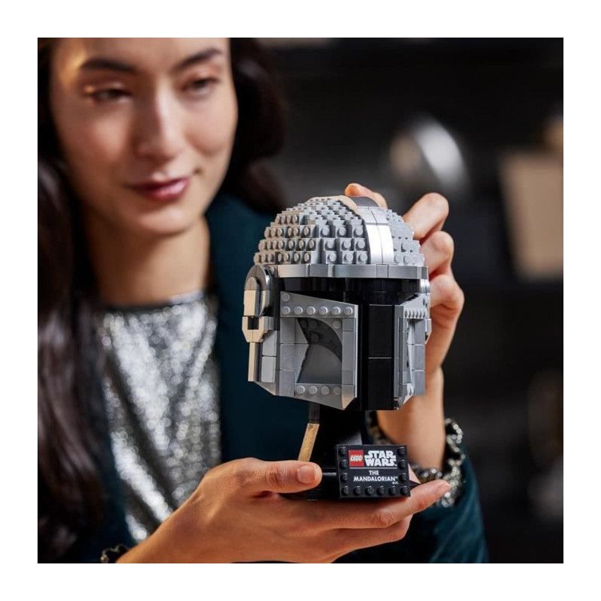 LEGO Star Wars 75328 - Casque du Mandalorien à Construire et à Exposer multicolore, LEGO