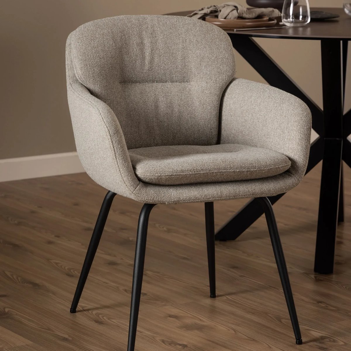 Chaise de salle à manger pieds métal assise tissu - MARTA beige, HELLIN, DEPUIS 1862