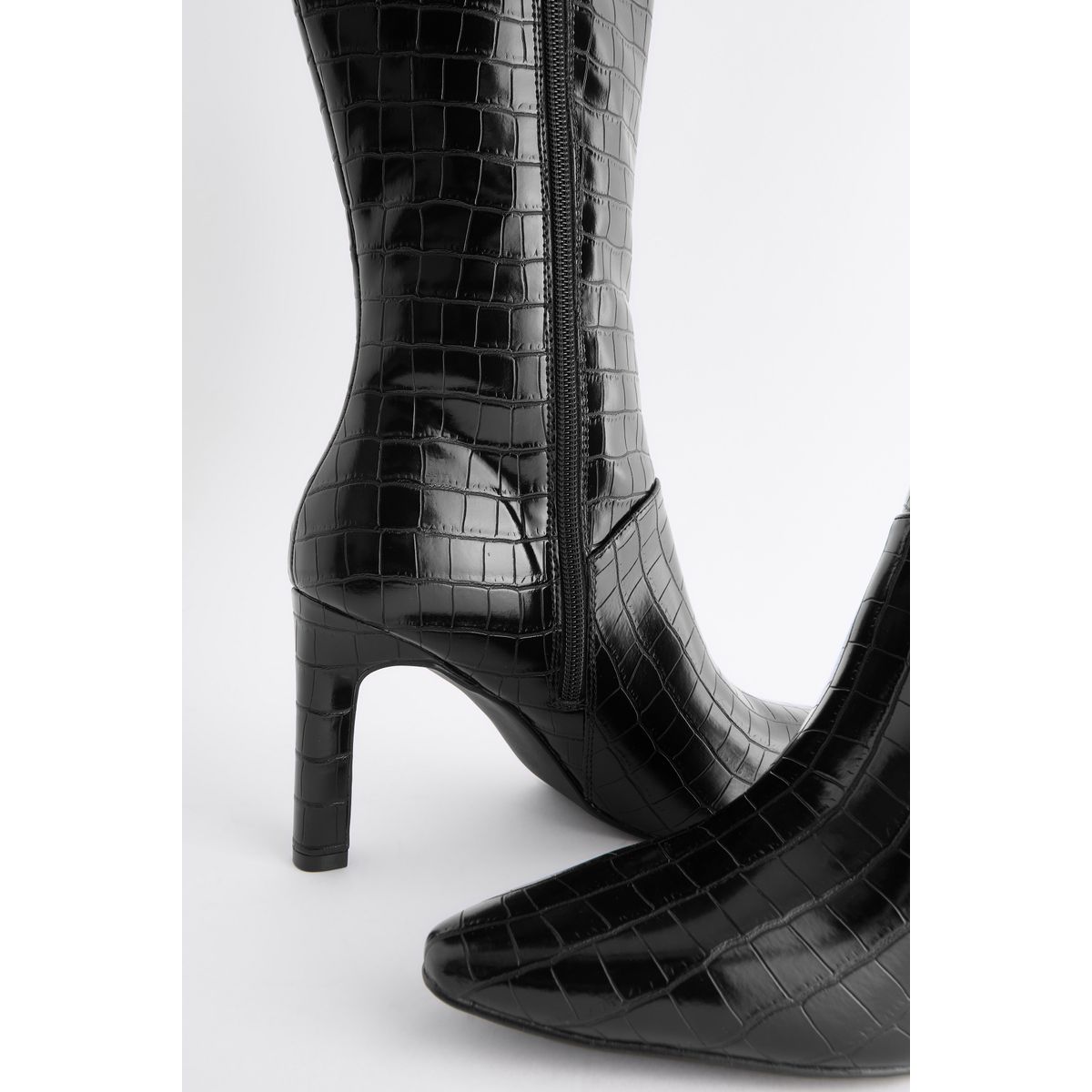 Bottines à talons hauts noir effet croco, NEXT