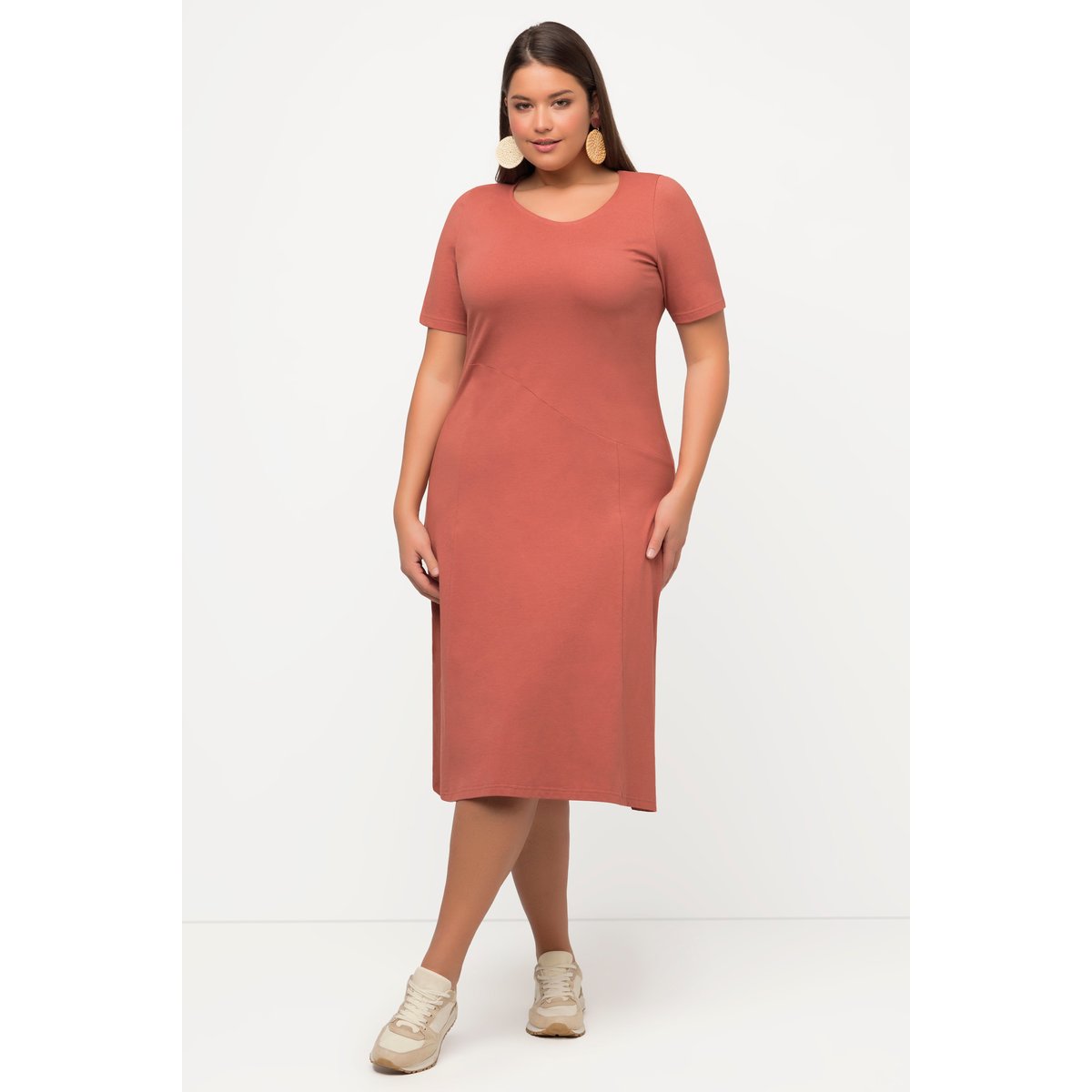 Robe en jersey, couture horizontale rouge, ULLA POPKEN