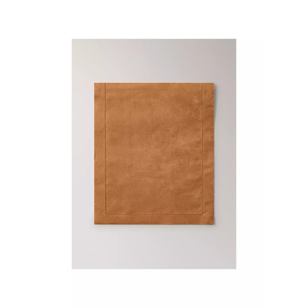 Chemin de table 100 % lin imprimé floral marron moyen, MANGO HOME