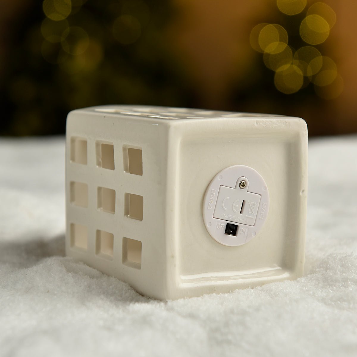 Figurine chalet de noël décorative en porcelaine H10 blanc, SIA DECO
