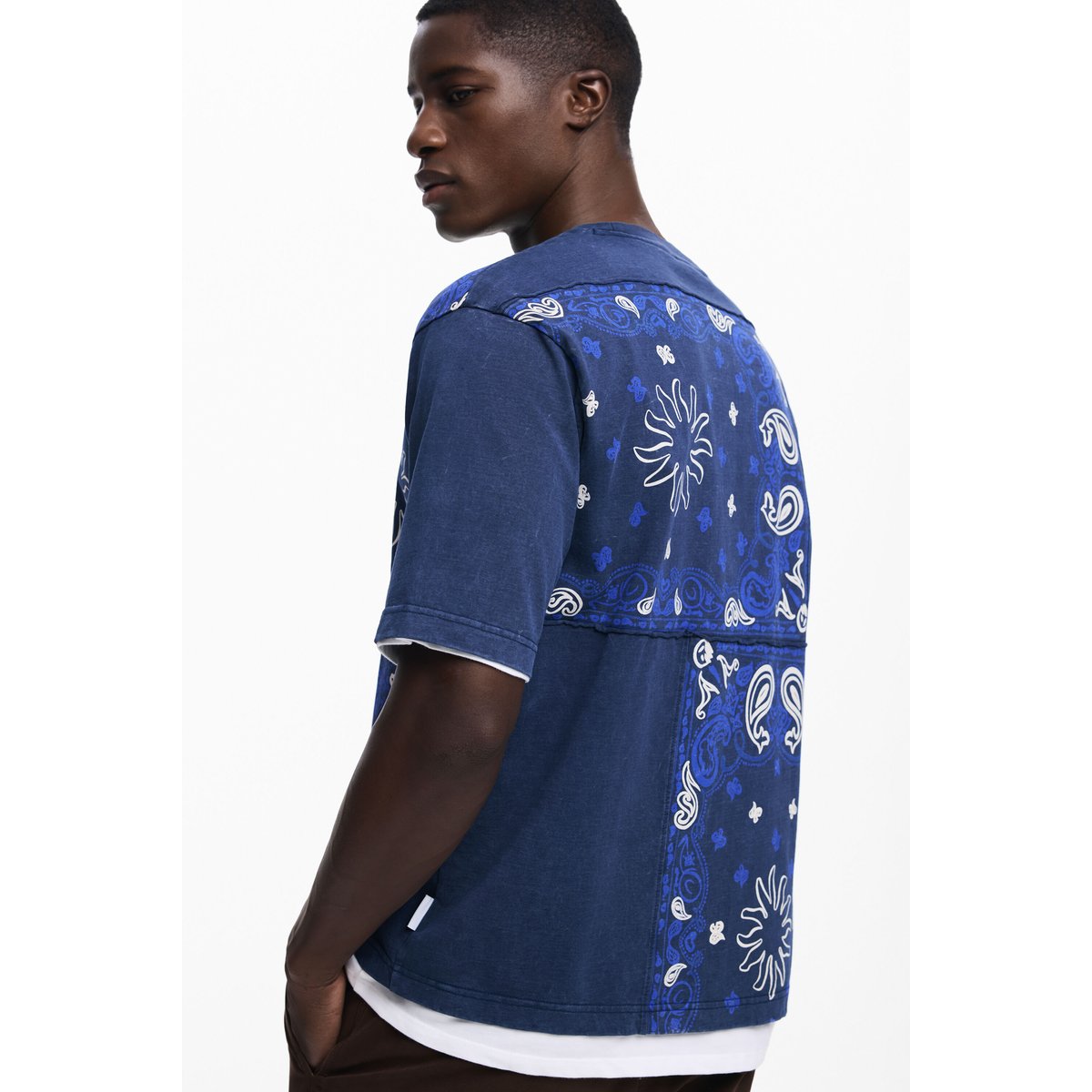 T-shirt soleil avec patchs bleu, DESIGUAL