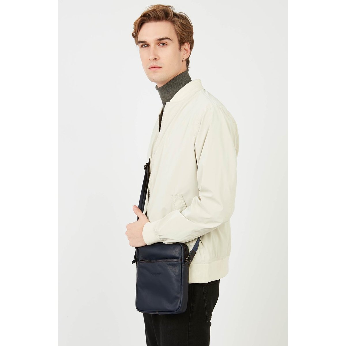 Petit sacoche SOFT VINTAGE HOMME bleu - fonce - camel, LANCASTER