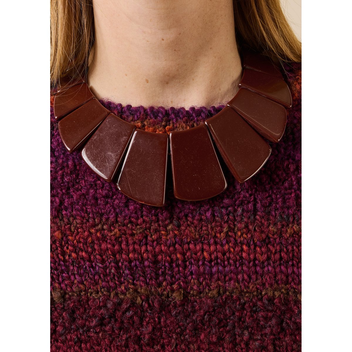 Collier ras-de-cou en résine ganache, LA FEE MARABOUTEE