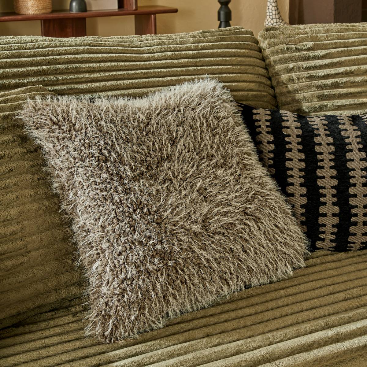 Coussin carré NYERO vert kaki, ATMOSPHERA