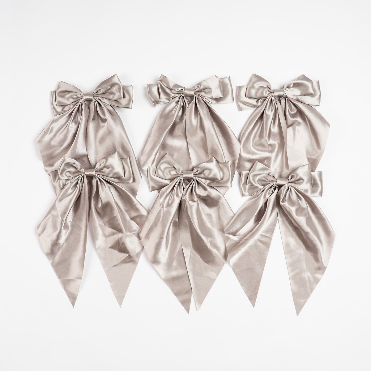 Set of 6 19cm Clip-on Satin Bows in Silver silver-coloured, SO'HOME