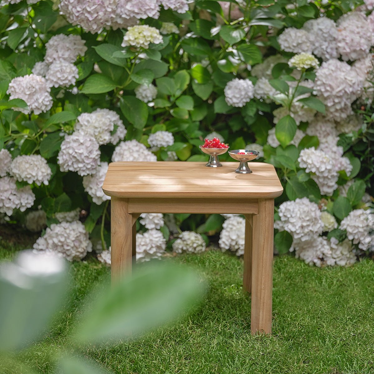 Table d'appoint de jardin en teck PIANA naturel, BERAH GETAH