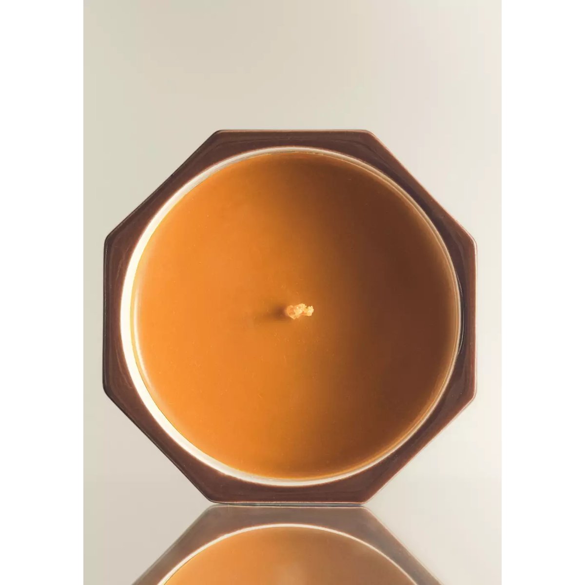 Bougie en faïence hexagonale chocolat, MANGO HOME