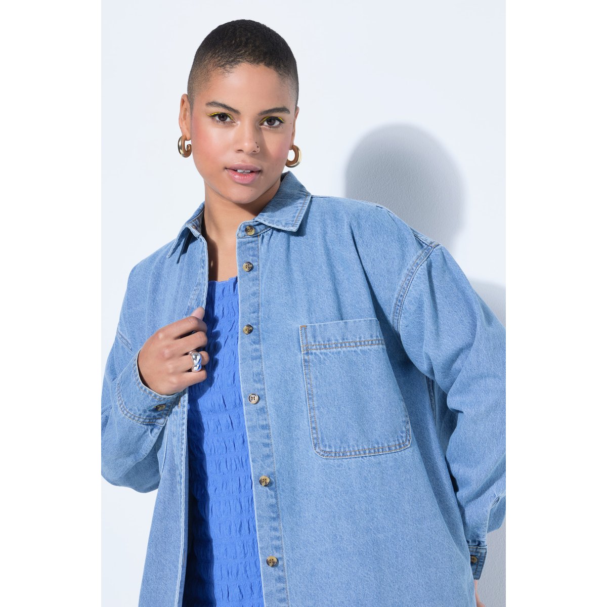 Chemisier en jean oversize, col chemise bleu jean, STUDIO UNTOLD