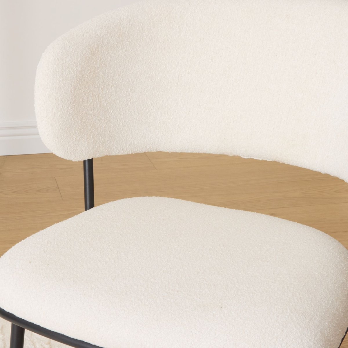 Lot de 2 chaises en tissu chenille et pieds métal ALBA blanc, TOILINUX