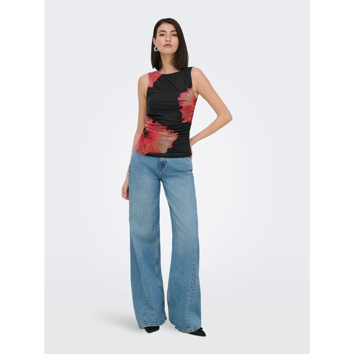 Top black 1, JDY