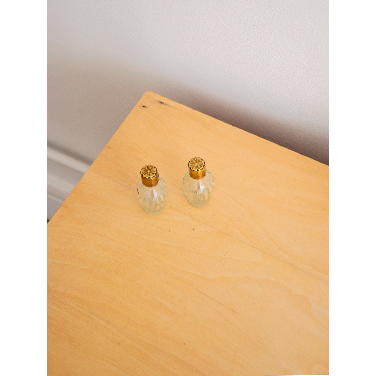 Table de chevet en bois Maïa N°116 - Bon état bois, DEBONGOUT