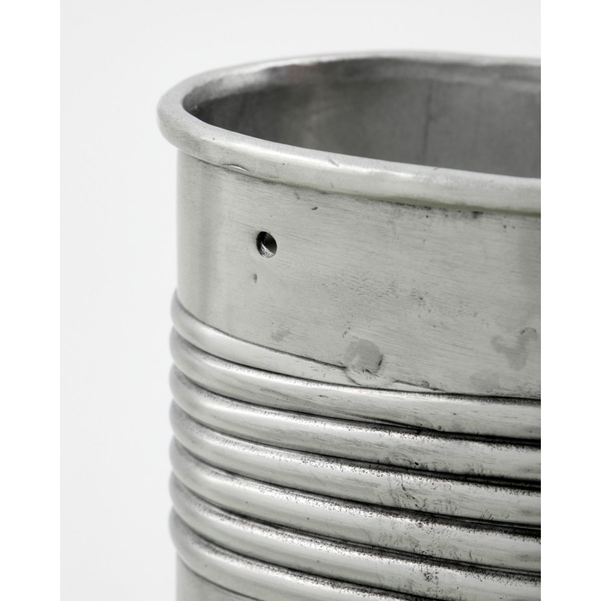 Lot de 2 cache pots en métal Groove finition argent antique, HOUSE DOCTOR