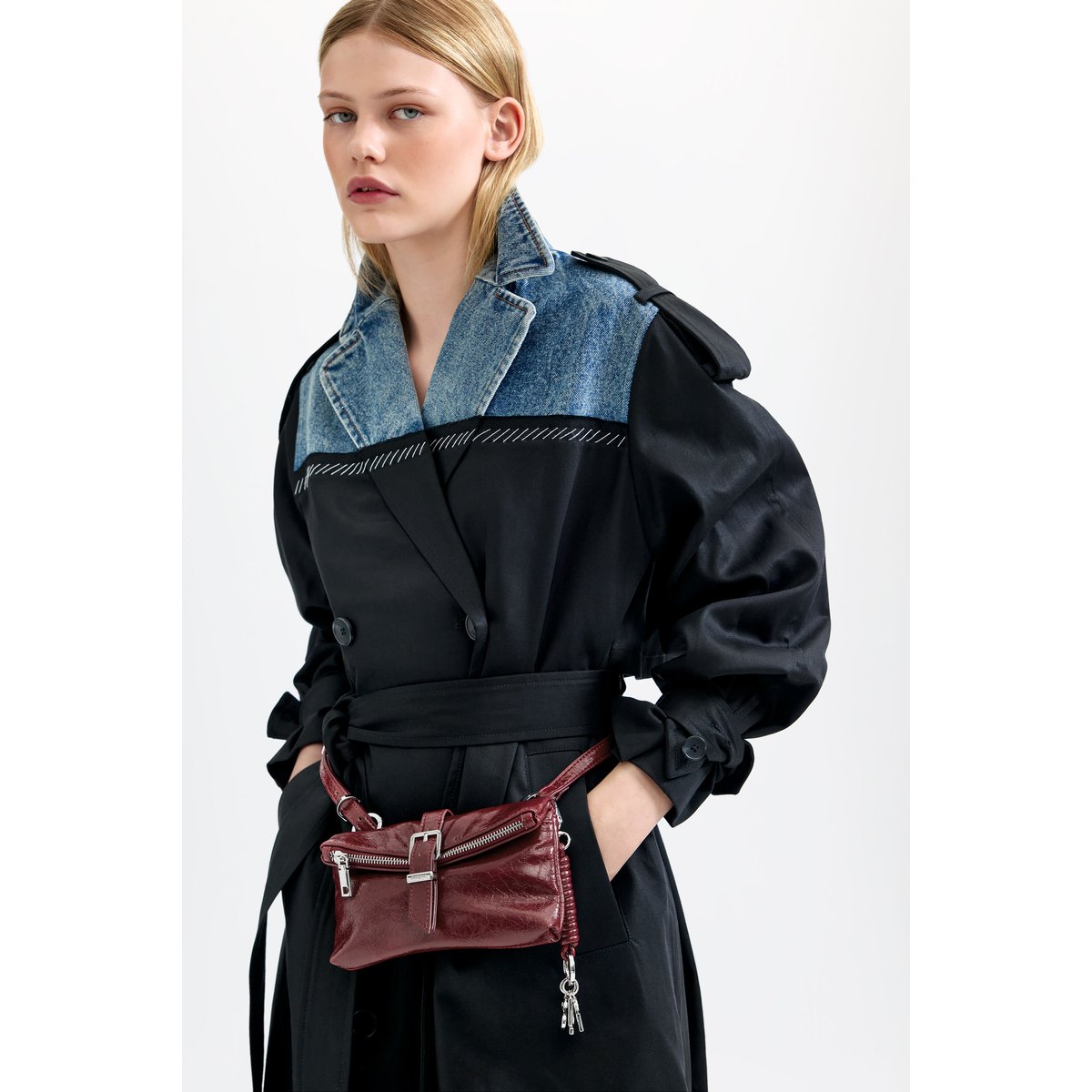 Grand Micro portefeuille pochette rouge, DESIGUAL