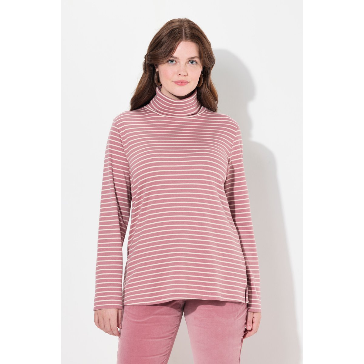 T-shirt côtelé coupe Slim. Col roulé marine, ULLA POPKEN