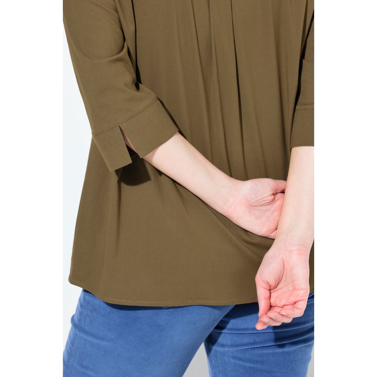 Chemisier en coton bio, fleurs olive, ULLA POPKEN