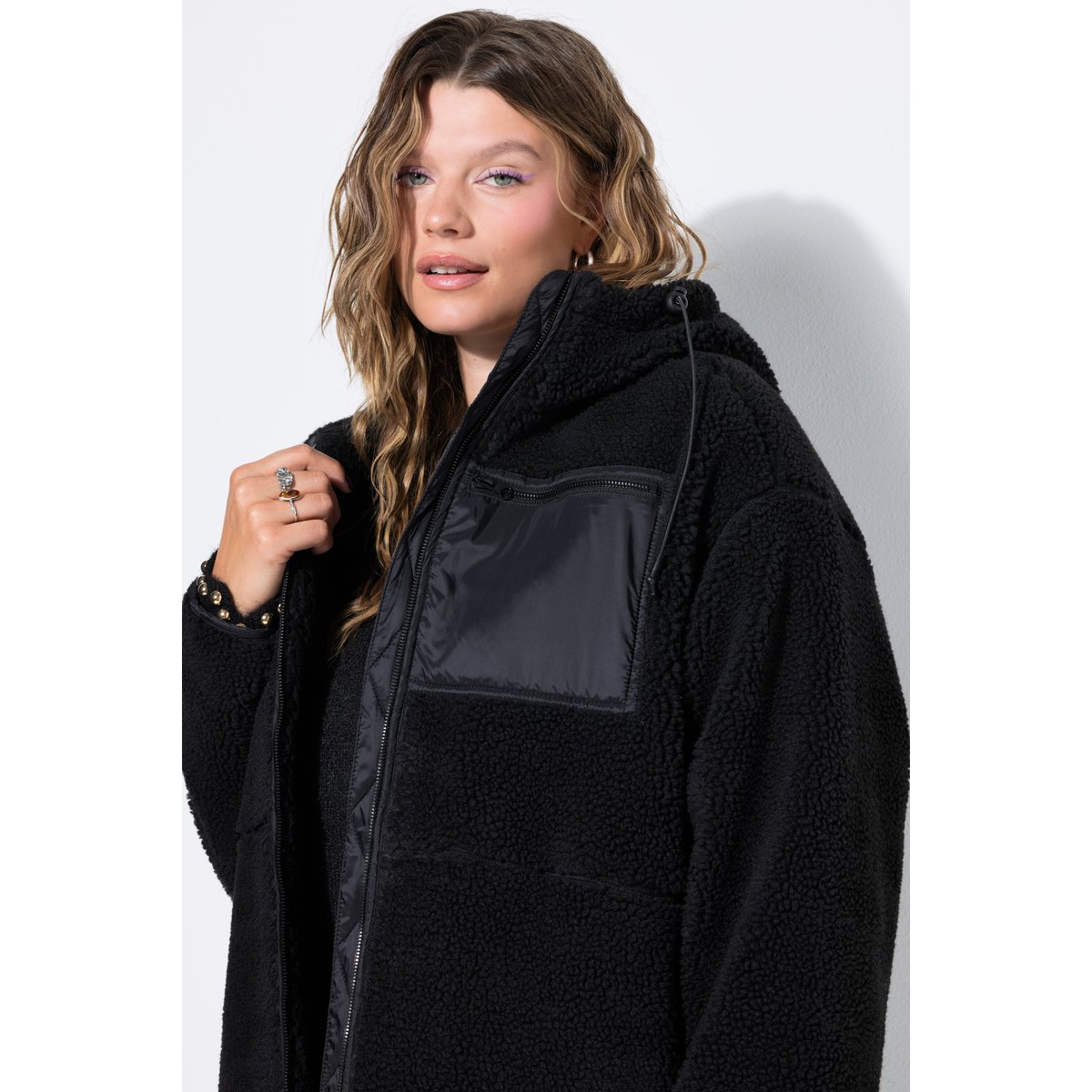 Veste en polaire bouclée, oversized, capuche noir, STUDIO UNTOLD