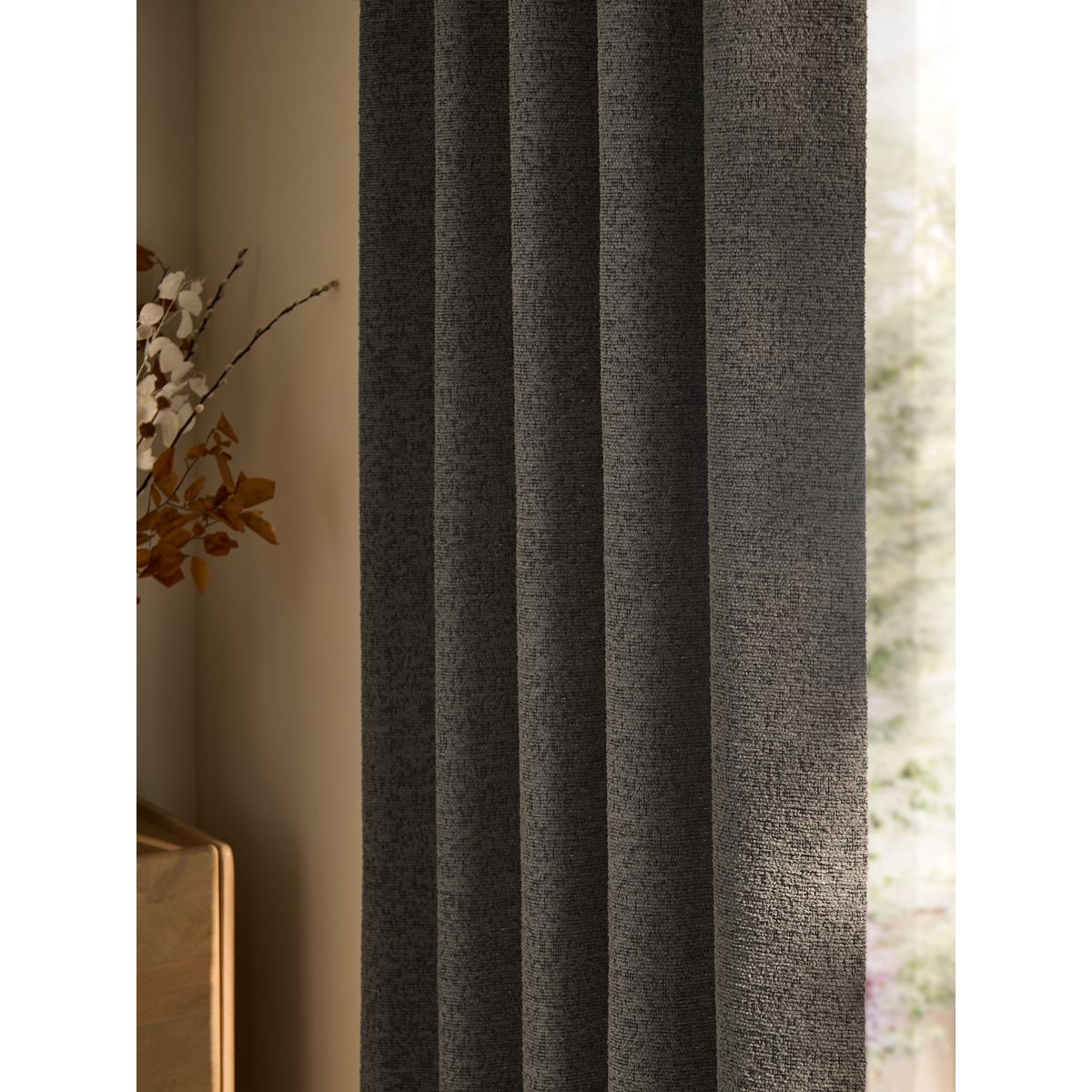 Rideaux à œillets en maille bouclée gris anthracite, NEXT