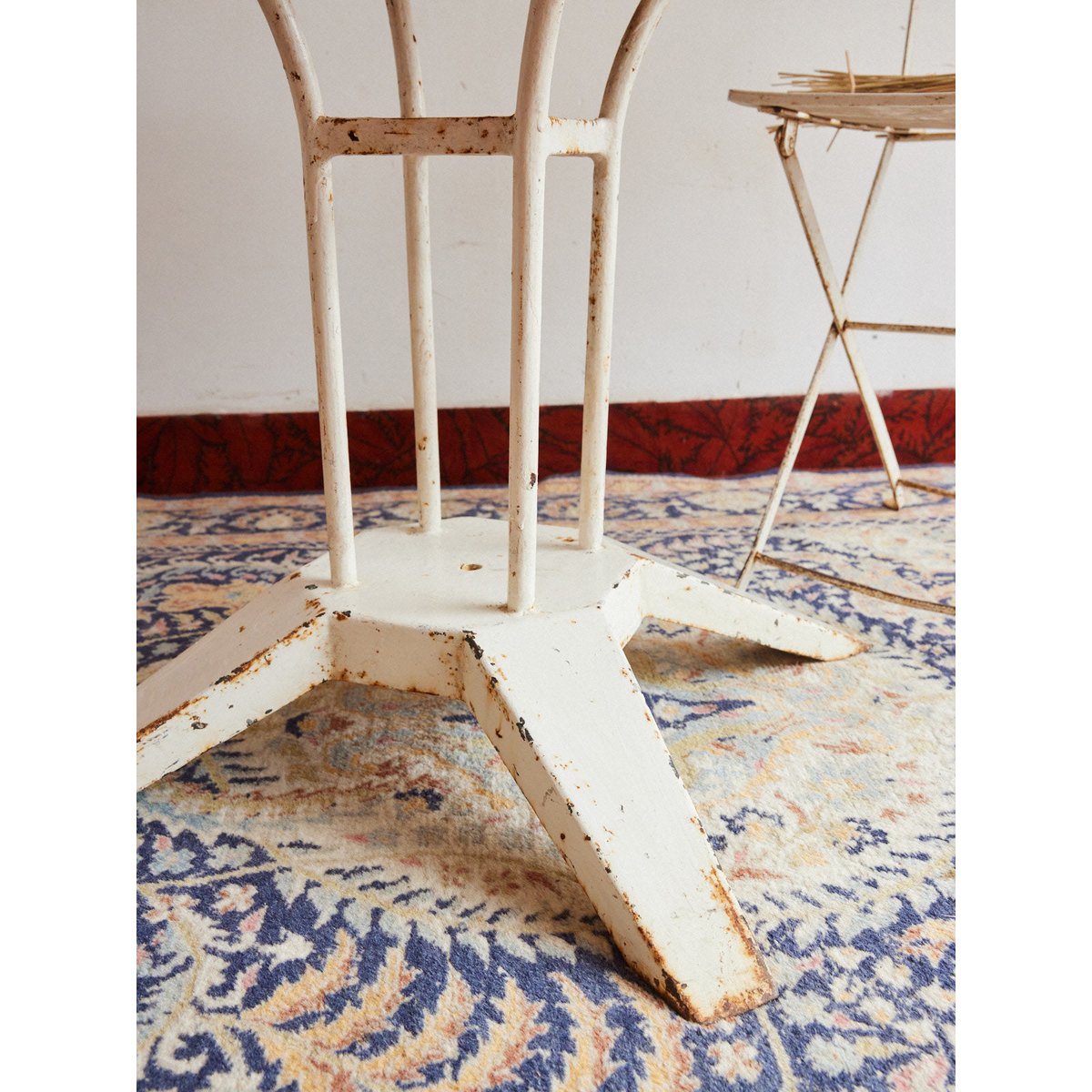 Table de jardin Art déco en métal patiné Romy N°1598 - Bon état blanc, DEBONGOUT