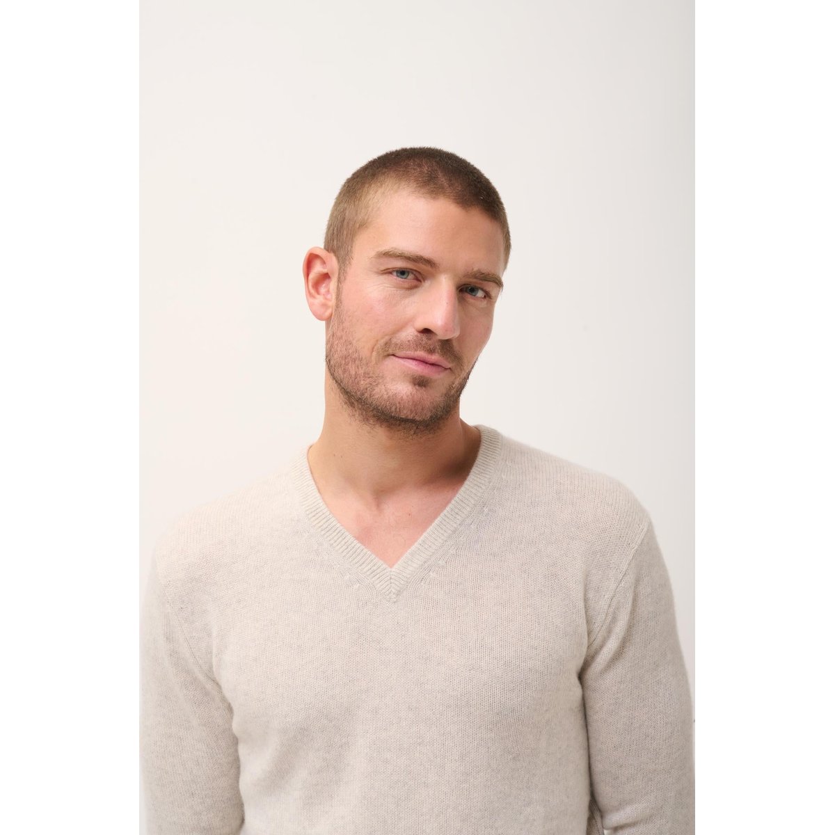 Pull Col V 4 Fils Gris Perle Chiné Nathan gris clair, JUST CASHMERE