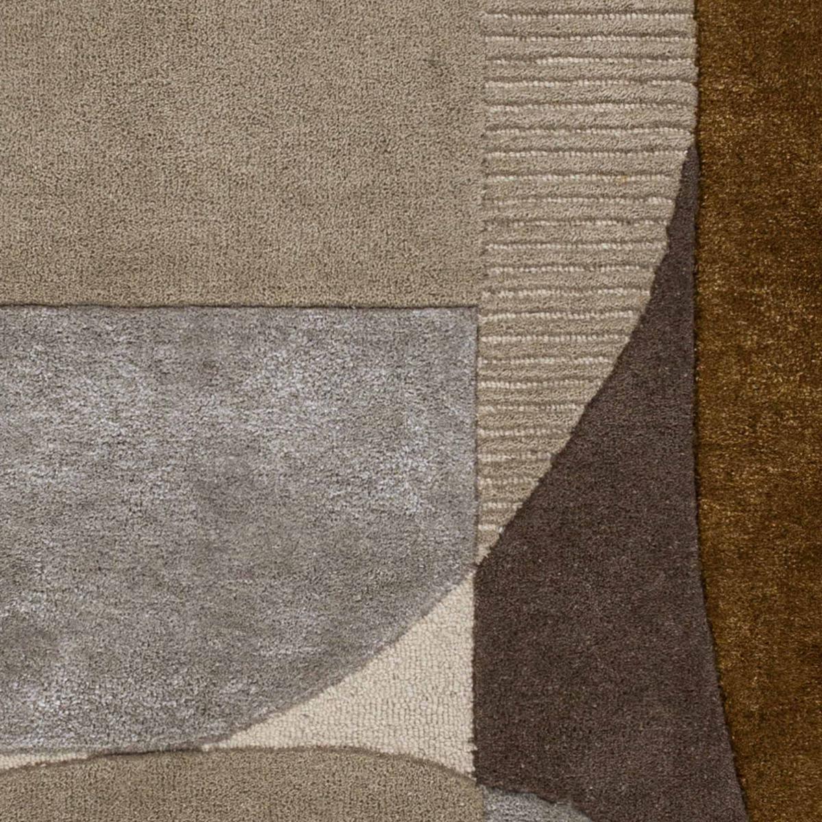 Tapis chambre GABIO fait main en laine et viscose, motif contemporain crème, marron, taupe, UN AMOUR DE TAPIS