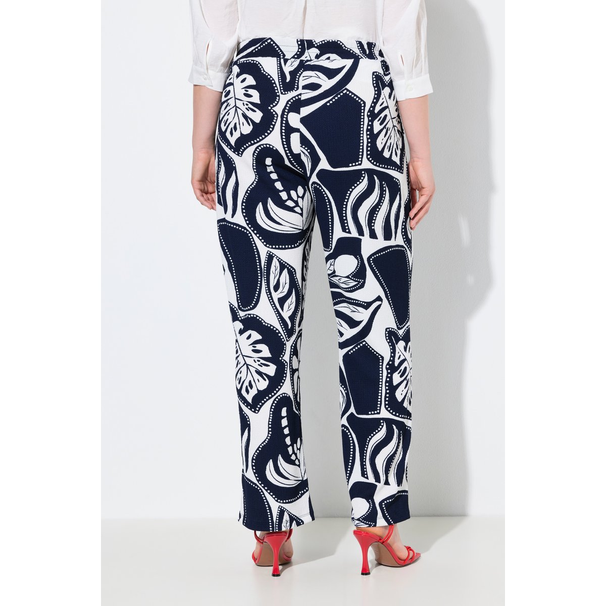 Pantalon Rose, motif feuilles marine, ULLA POPKEN