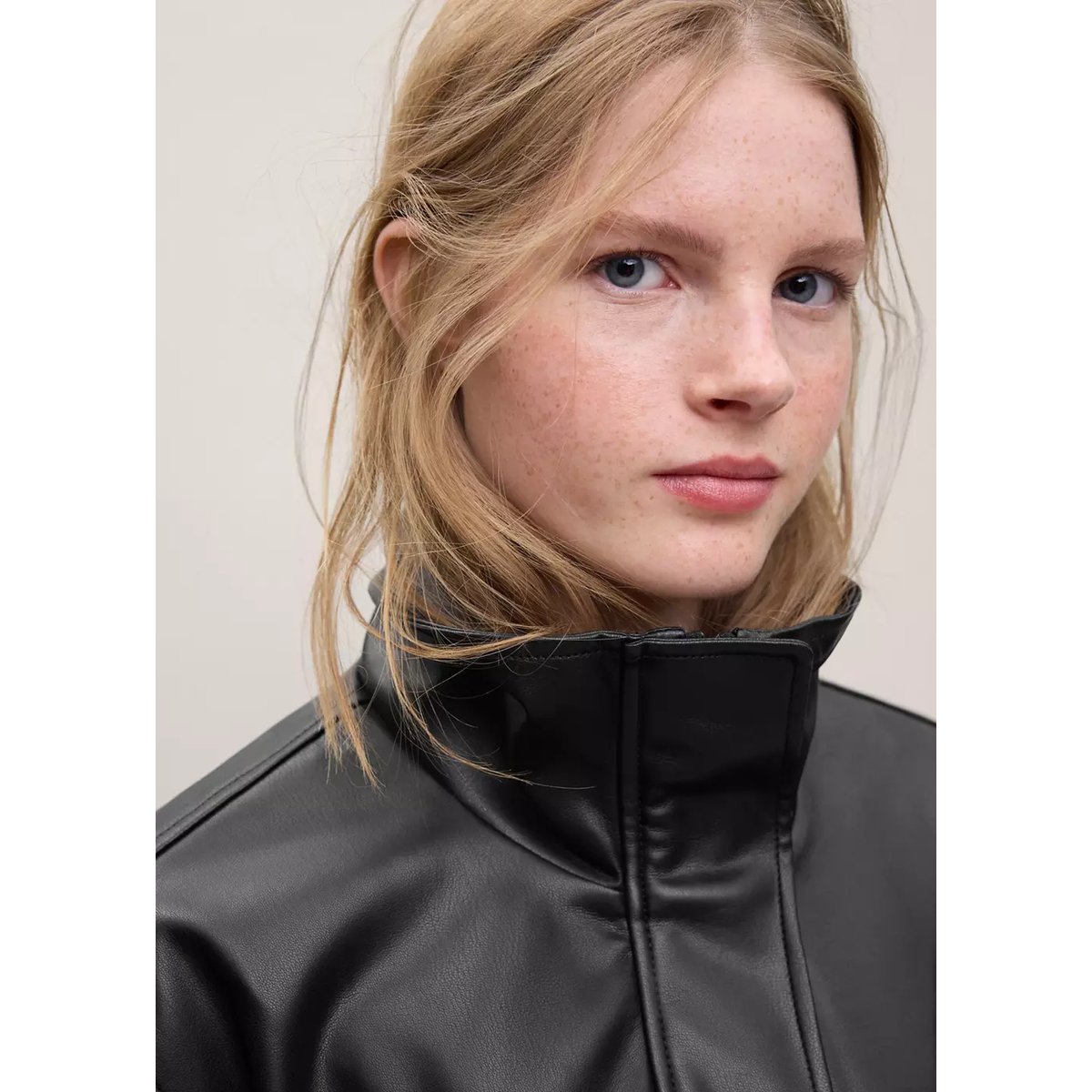Veste col cheminée à poches noir, MANGO TEEN