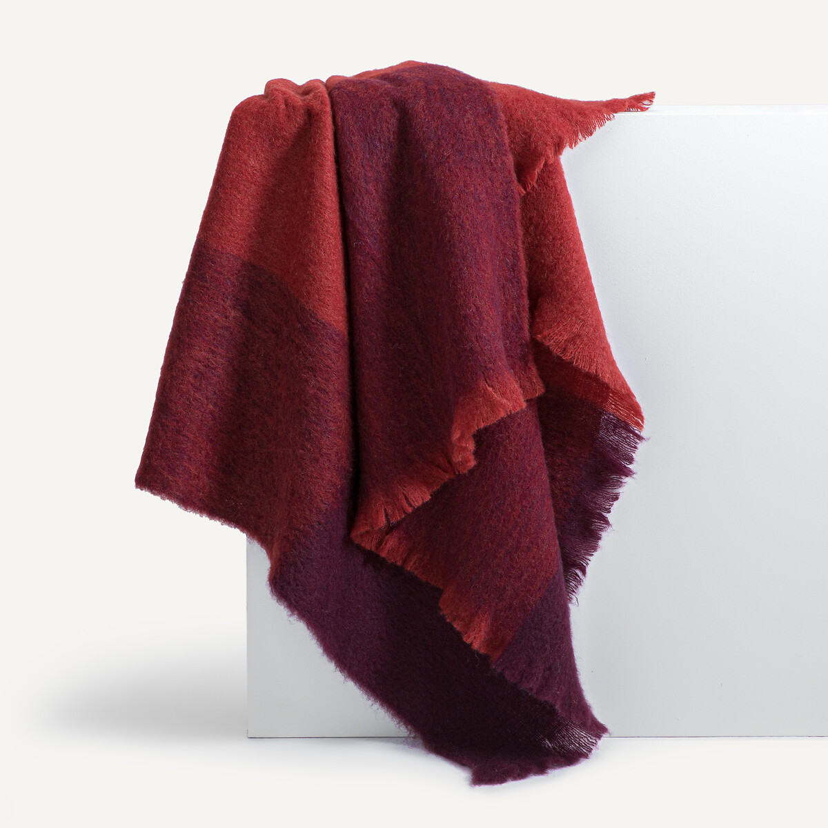 Plaid bicolore laine et polyamide, Tzara bourgogne, AM.PM