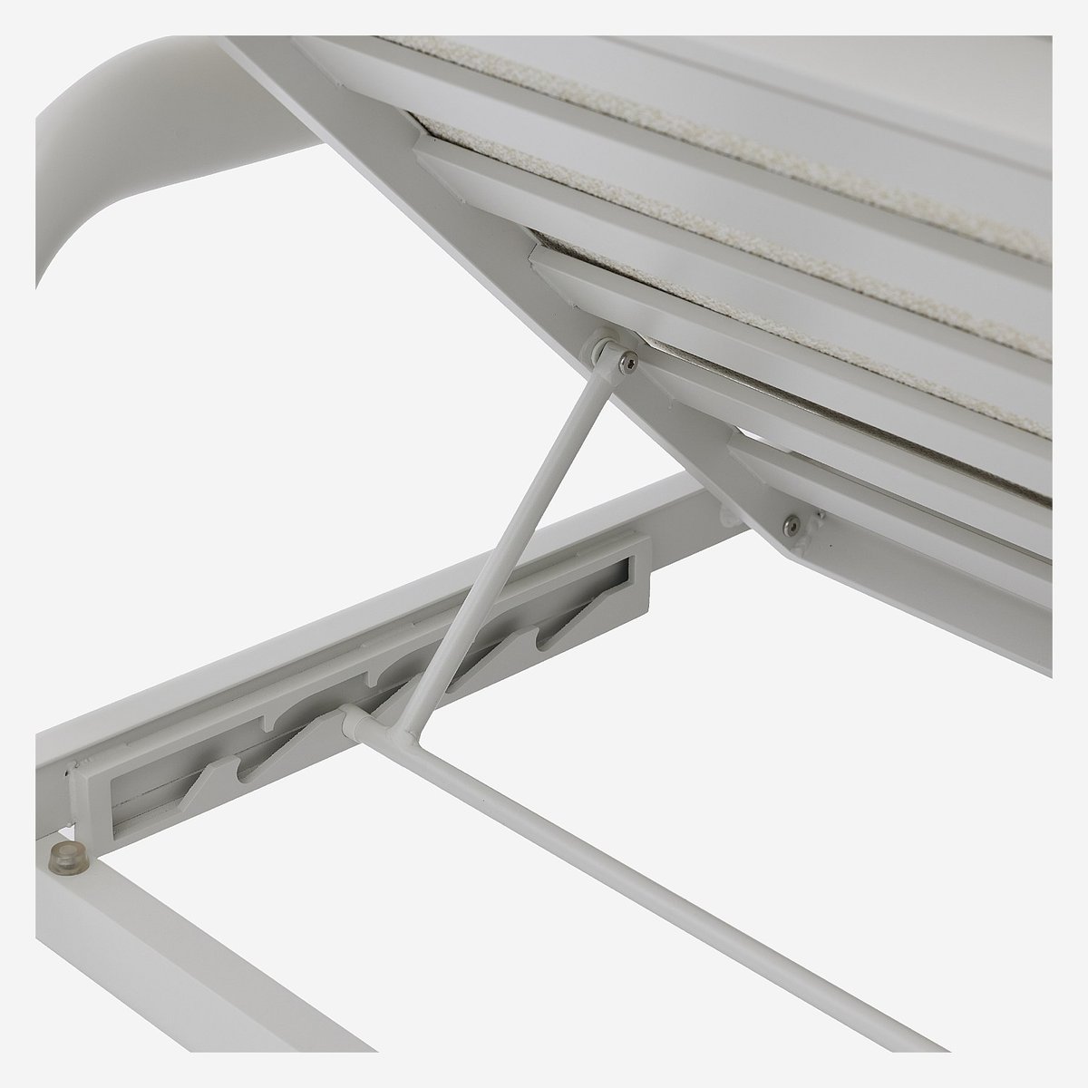 Bain de soleil en aluminium et tissu NAZARE beige, HABITAT