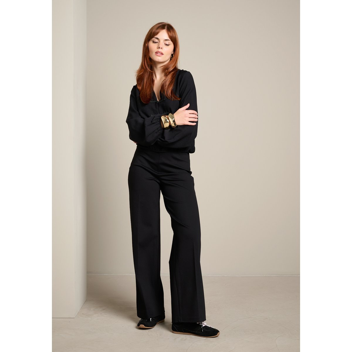 Blouse à l'effet froissé noir, LOLALIZA