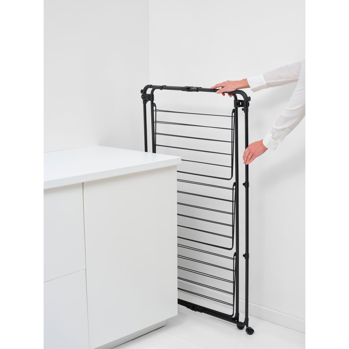 Séchoir à linge HANGON matt black, BRABANTIA
