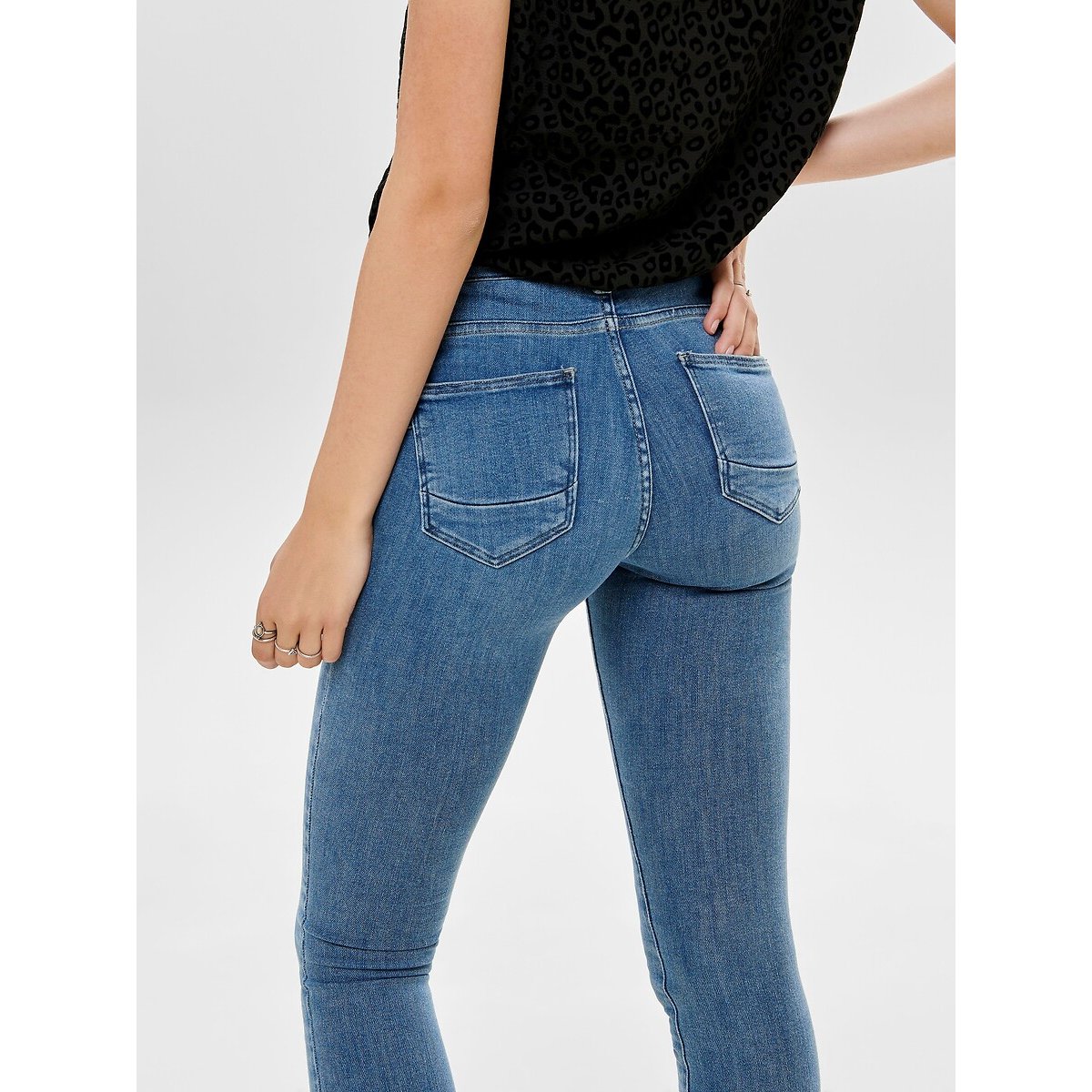 Jean slim light blue, ONLY