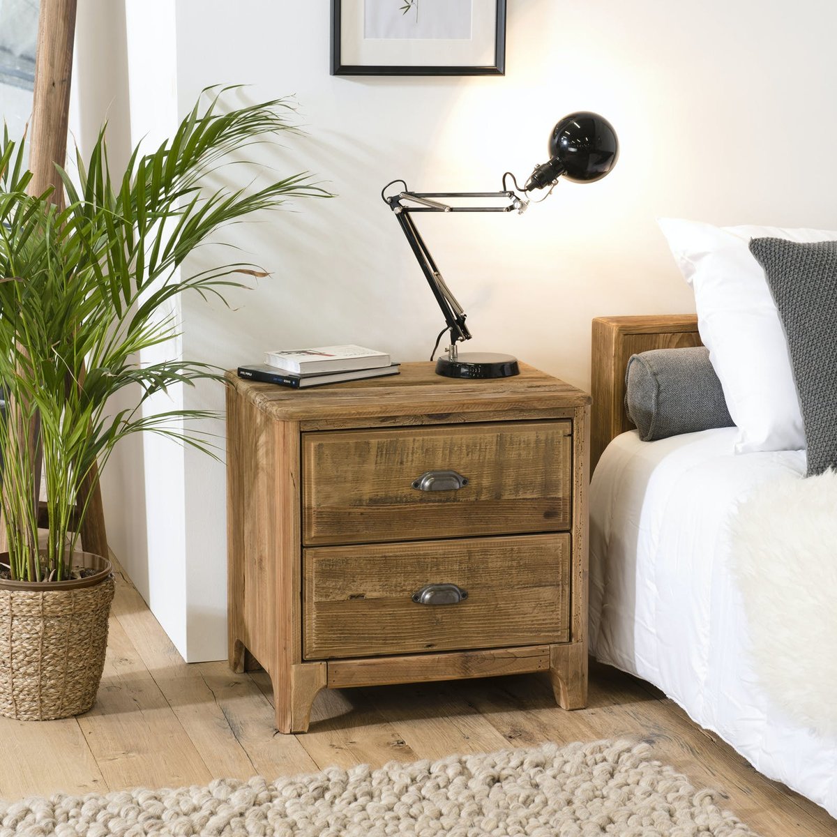 Table de chevet en bois de pin recyclé 2 tiroirs DENVER bois naturel, PIER IMPORT