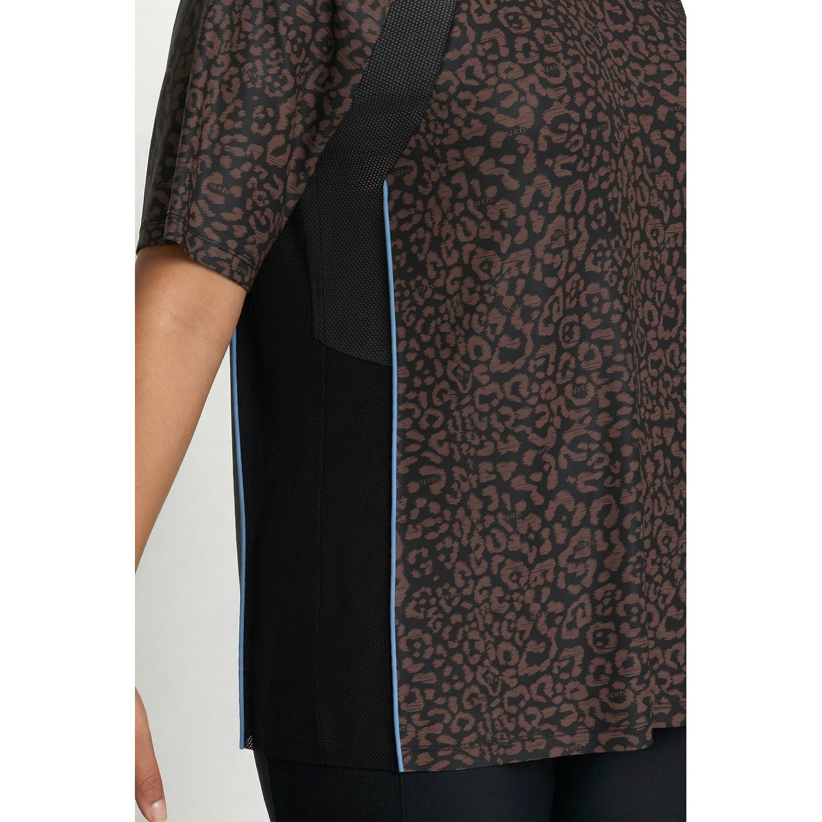 T-shirt technique avec matière recyclée marron, ULLA POPKEN