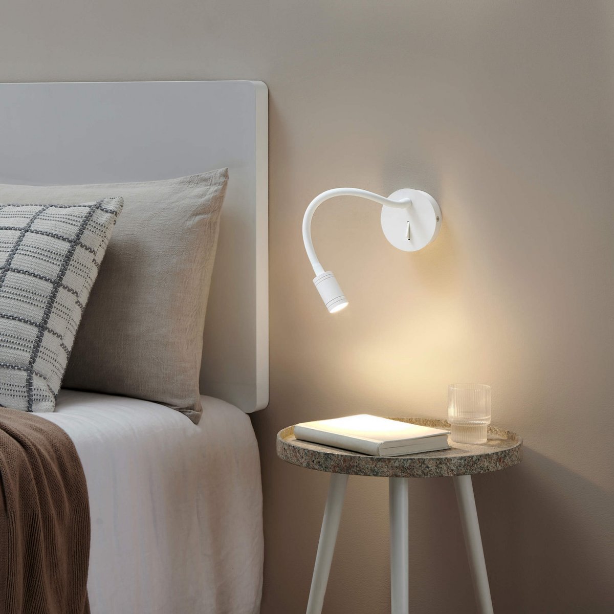 Petite applique minimaliste en aluminium - ASKI blanc, KOSILUM
